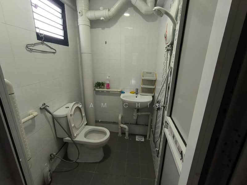 247 Jurong East Street 24 — photo 3