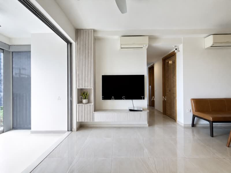 High Park Residences — photo 2