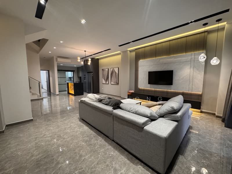 Opera Estate — photo 1