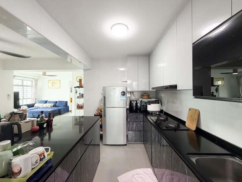 421B Northshore Drive — photo 3