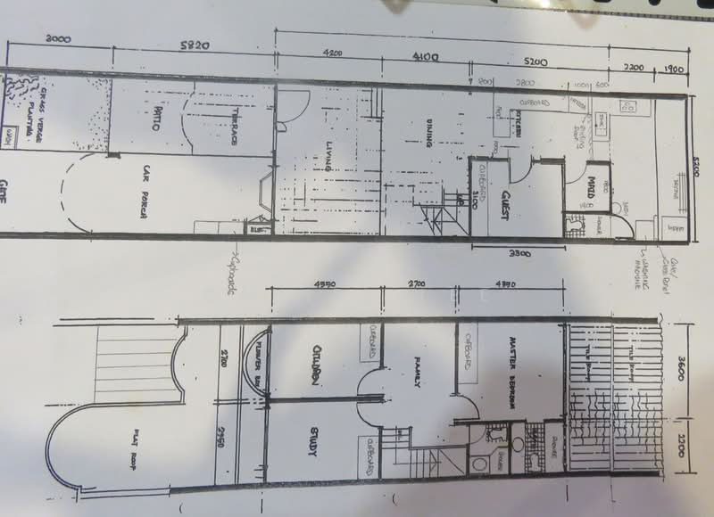 Spacious 5-Bedroom Terrace Home with Red-Brick Attic | Fudu Park — photo 19