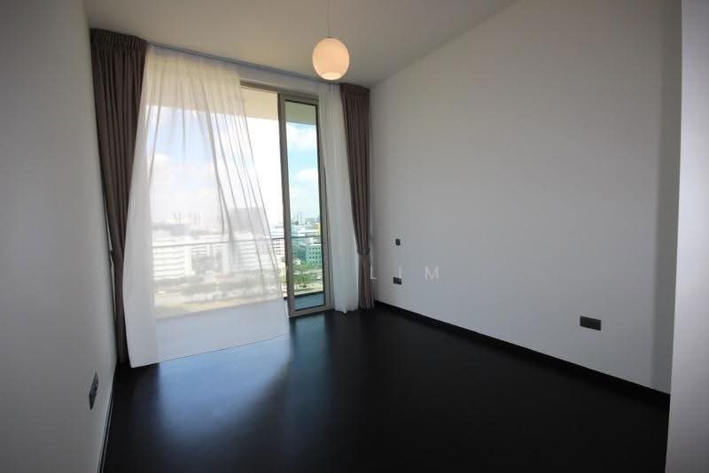 Kallang Riverside — photo 14
