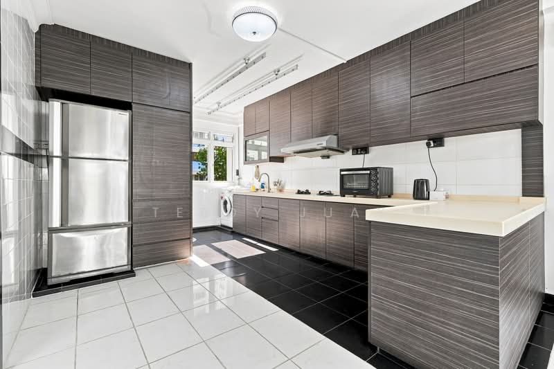 485 Pasir Ris Drive 4 — photo 4