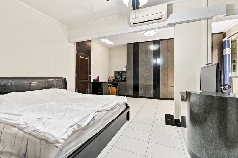 485 Pasir Ris Drive 4 — photo 5