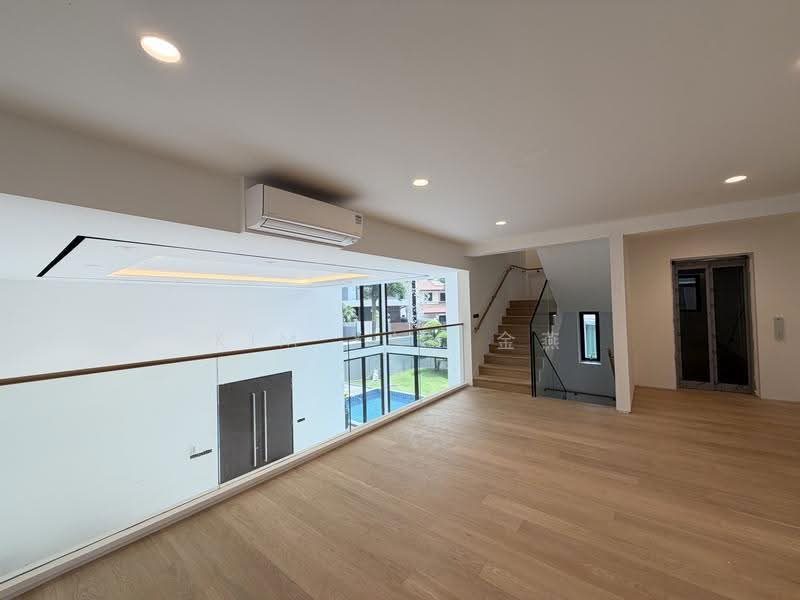 Brand New & Luxury, 5 levels with Lift & Pool, grand living hall with super high ceiling — photo 13