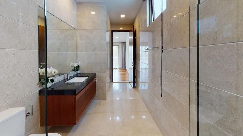 182D Lornie Road — photo 8