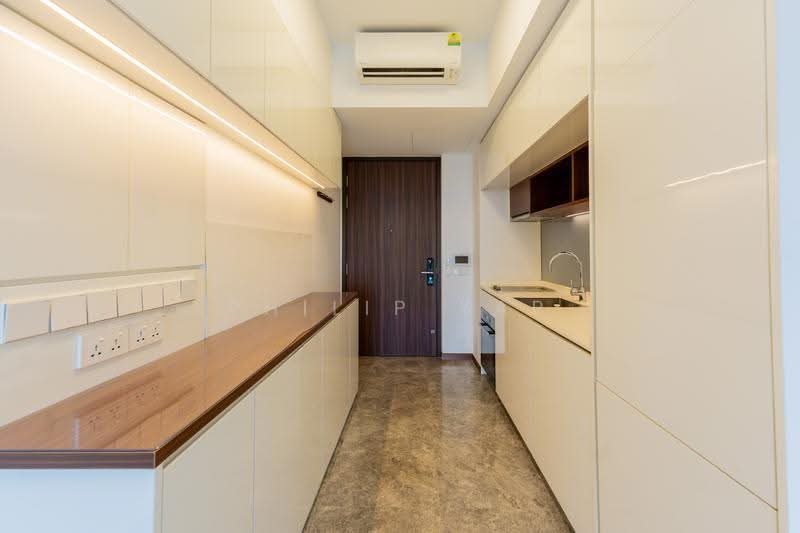 Fourth Avenue Residences — photo 5