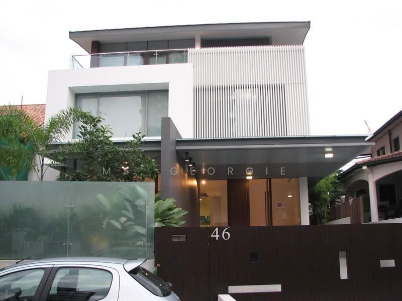 Luxurious Bungalow with Private Pool in Orchard Vicinity — photo 1