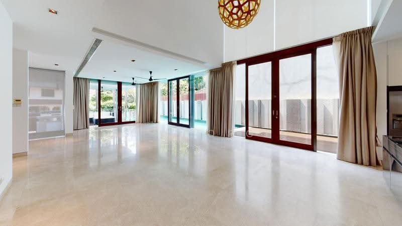 Luxurious Bungalow with Private Pool in Orchard Vicinity — photo 2