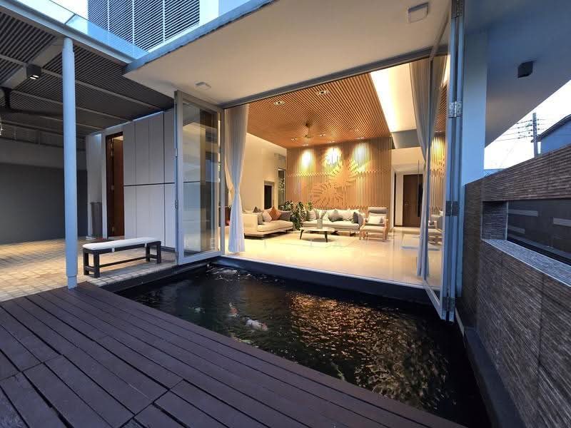 Beyond Luxury — A Rare Masterpiece of Space, Light & Tranquility! — photo 1