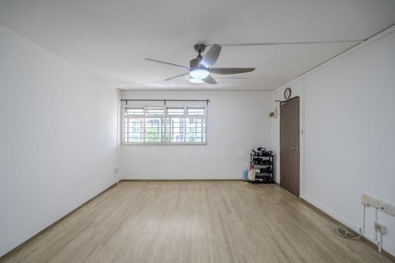 315 Clementi Avenue 4 — photo 1