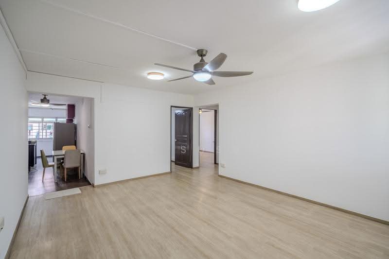 315 Clementi Avenue 4 — photo 3