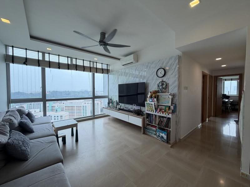 Hillview Regency — photo 1