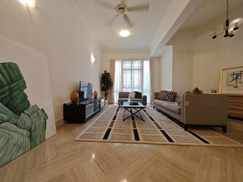 Orange Regency — photo 2