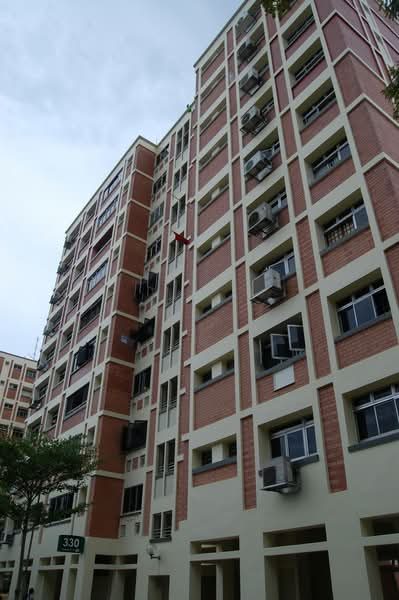330 Tampines Street 32 — photo 8
