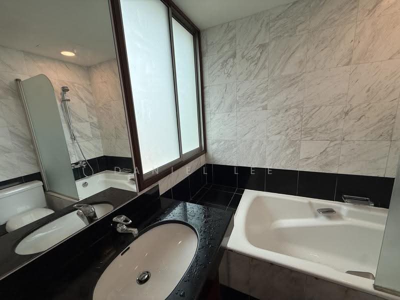Family Living at Emerald Hill Orchard — 3BR + Helper's Room, Schools & MRT at Your Doorstep — photo 11