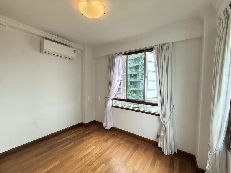 Family Living at Emerald Hill Orchard — 3BR + Helper's Room, Schools & MRT at Your Doorstep — photo 16