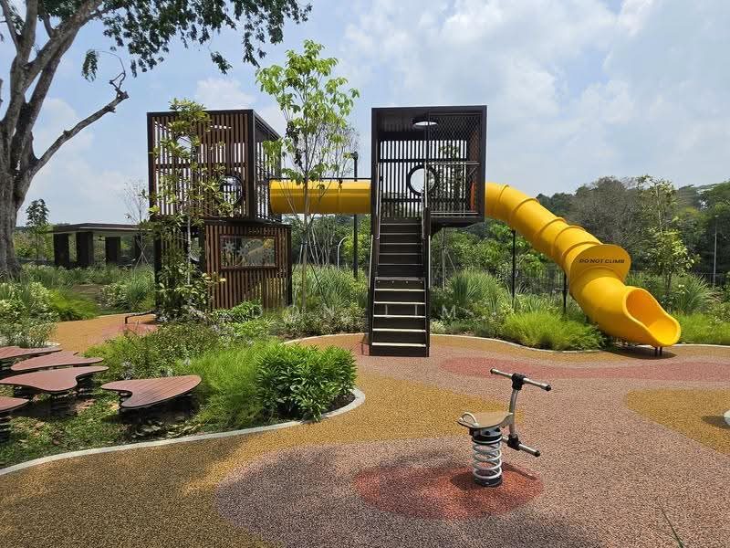 Pinetree Hill — photo 12