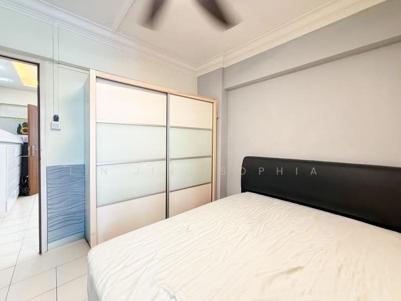 403 Yishun Avenue 6 — photo 3