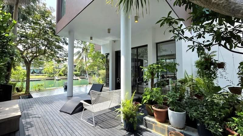 Sentosa Cove — photo 20