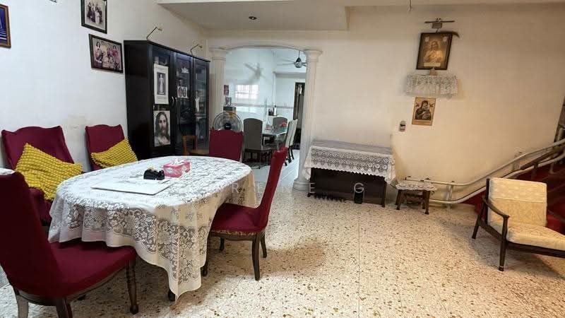 Teacher's Housing Estate — photo 3