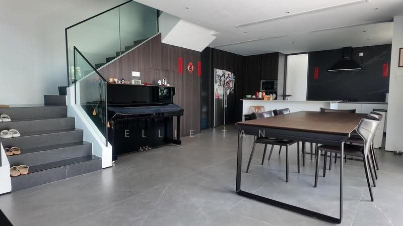 Regent Villa — photo 2