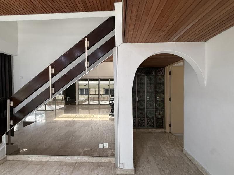 5-Bed Garden Semi-D · Direct MRT to Orchard & CBD — photo 6