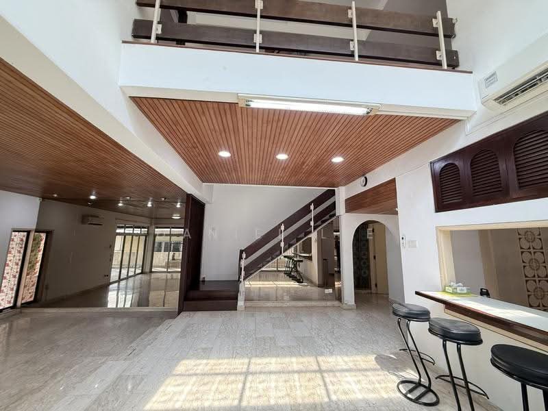 5-Bed Garden Semi-D · Direct MRT to Orchard & CBD — photo 7