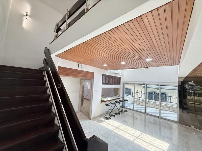 5-Bed Garden Semi-D · Direct MRT to Orchard & CBD — photo 12