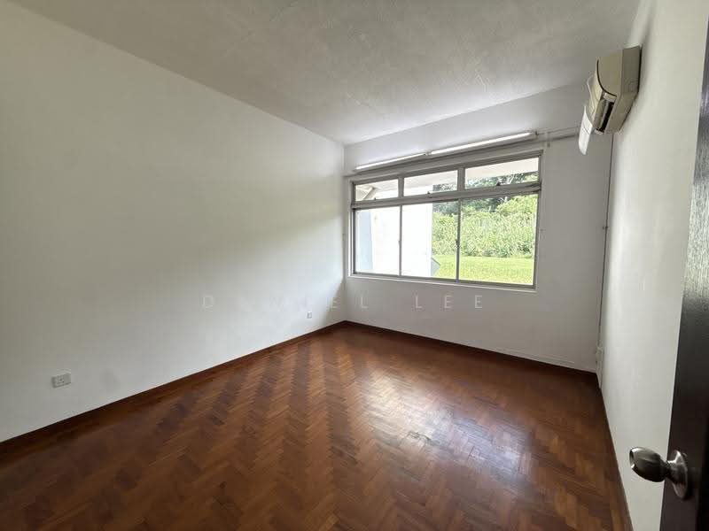 5-Bed Garden Semi-D · Direct MRT to Orchard & CBD — photo 13