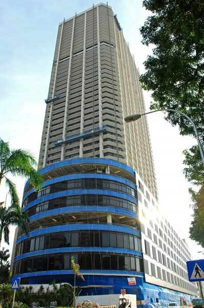 International Plaza — photo 17
