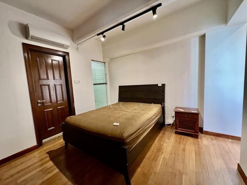 Rare Chinatown Heritage Home -5 mins to MRT — photo 8
