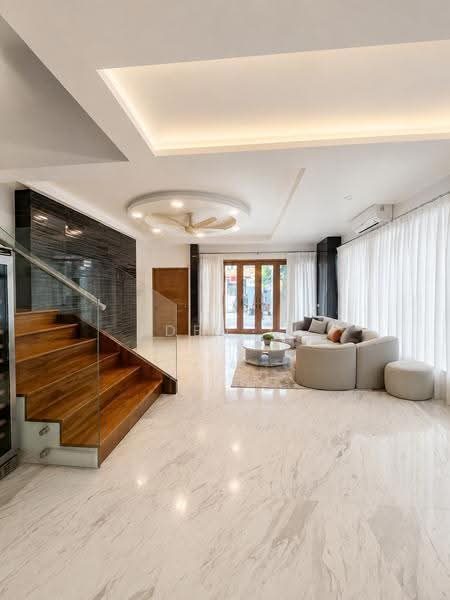Sembawang Place — photo 1