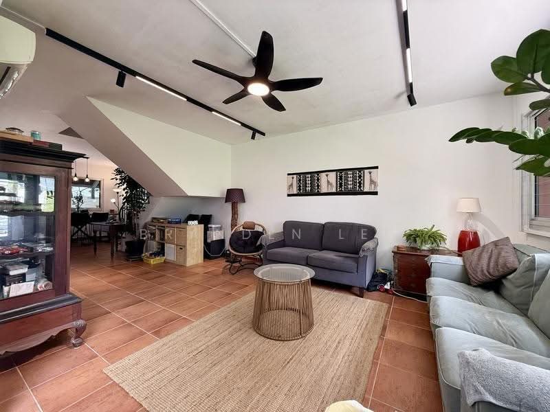 452 Sin Ming Avenue — photo 1