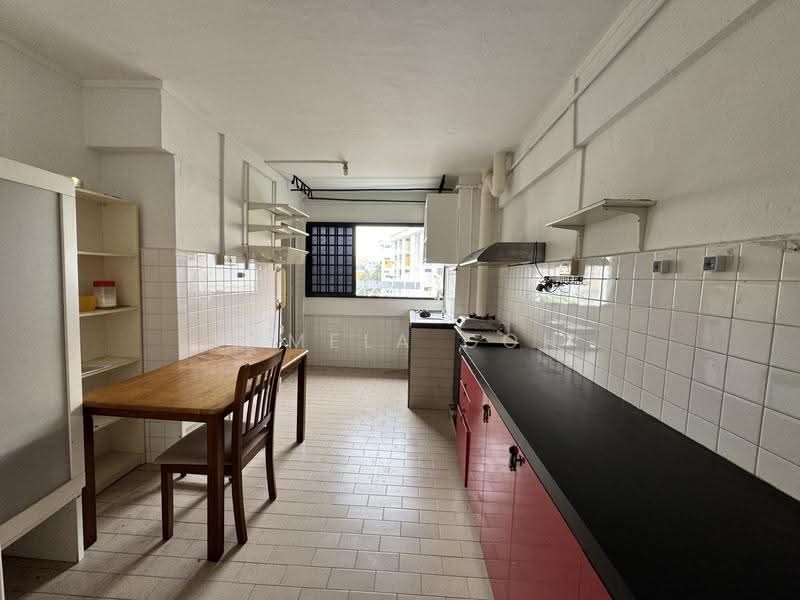 203 Serangoon Central — photo 1