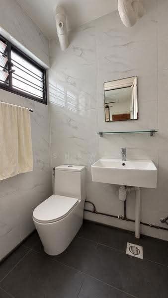 18 Toh Yi Drive — photo 10