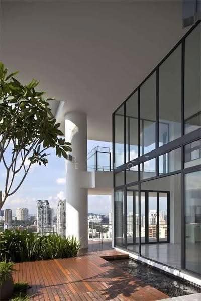 Skypark @ Somerset — photo 1
