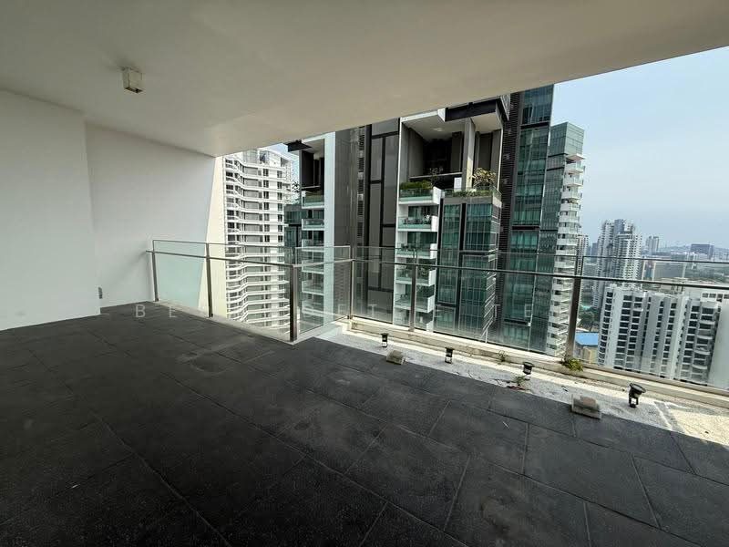 Skypark @ Somerset — photo 13