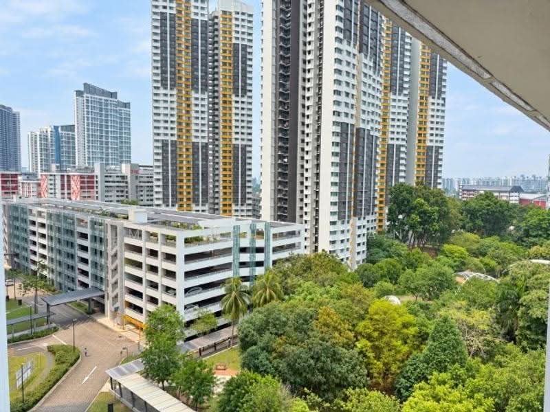 310 Clementi Avenue 4 — photo 3
