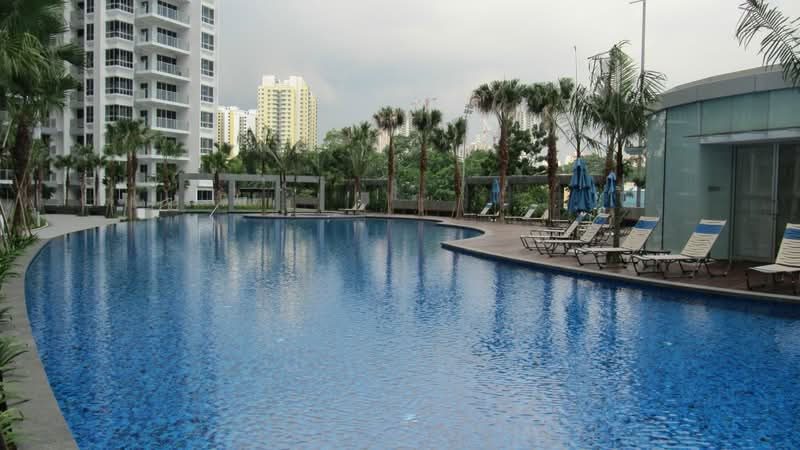 The Parc Condominium — photo 11