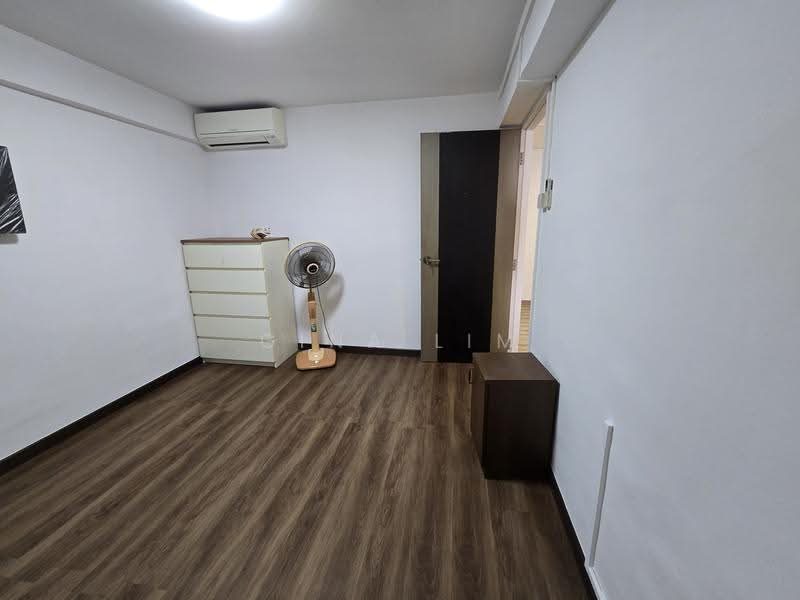 16 Eunos Crescent — photo 2