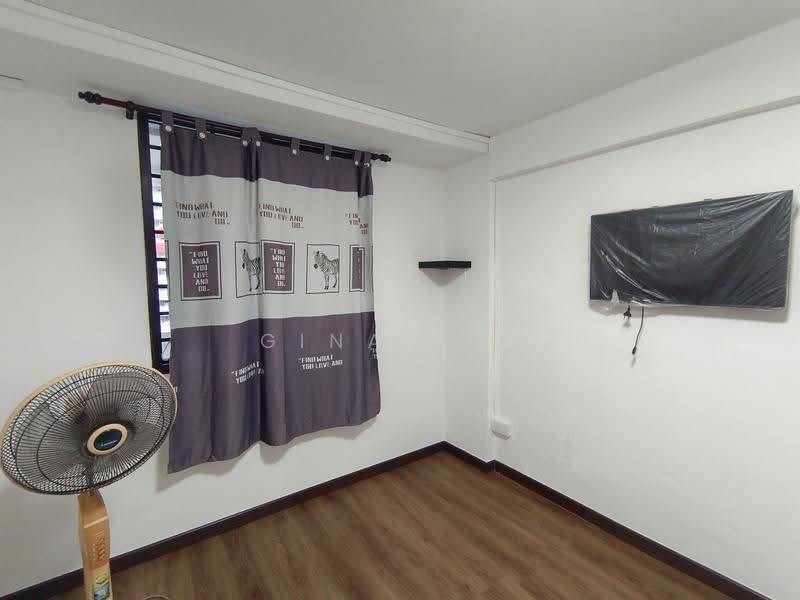 16 Eunos Crescent — photo 7