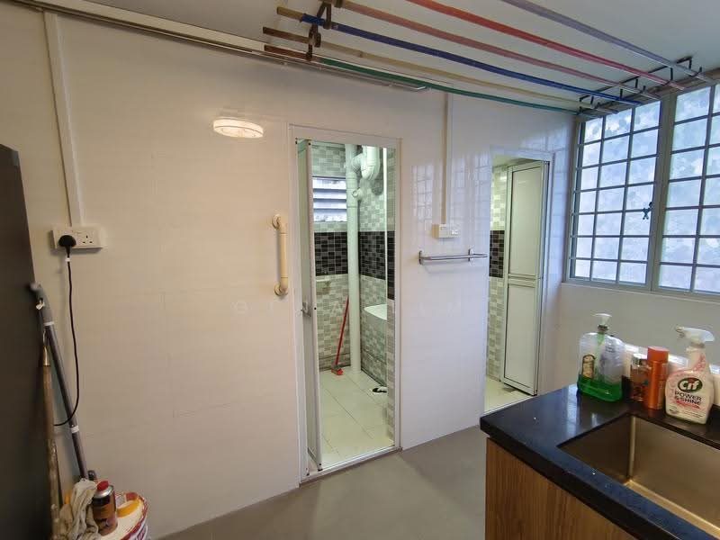 16 Eunos Crescent — photo 10