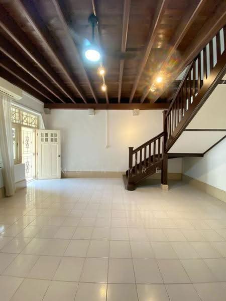 Boon Keng MRT, Balestier Road, 1km to Hong Wen School, 2 Story Conservation House for Rent — photo 1