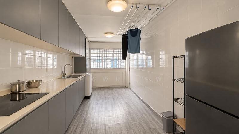 237 Tampines Street 21 — photo 1