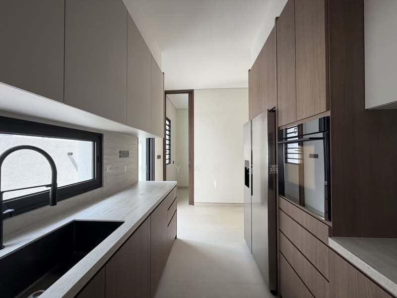 brand new and luxury bungalow, 4 levels with Lift, Swimming pool, Basement to Park 5 cars — photo 13