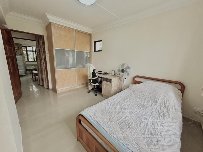 761 Woodlands Avenue 6 — photo 9