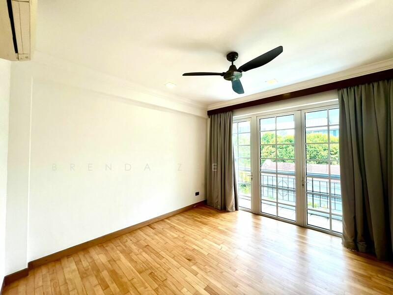 Stunning Good Class Bungalow ✧ Prime District 10 — photo 17