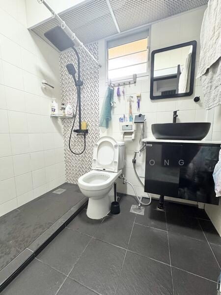 570C Woodlands Avenue 1 — photo 3