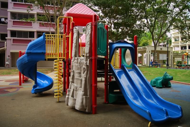 737 Pasir Ris Drive 10 — photo 8